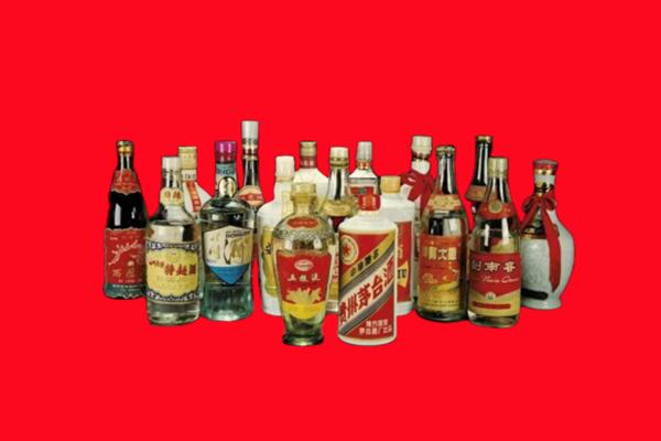 泸州江阳区回收十八老酒.jpg